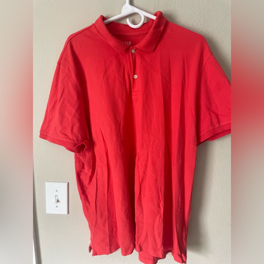 GAP Men's Vibrant Red Polo Shirt